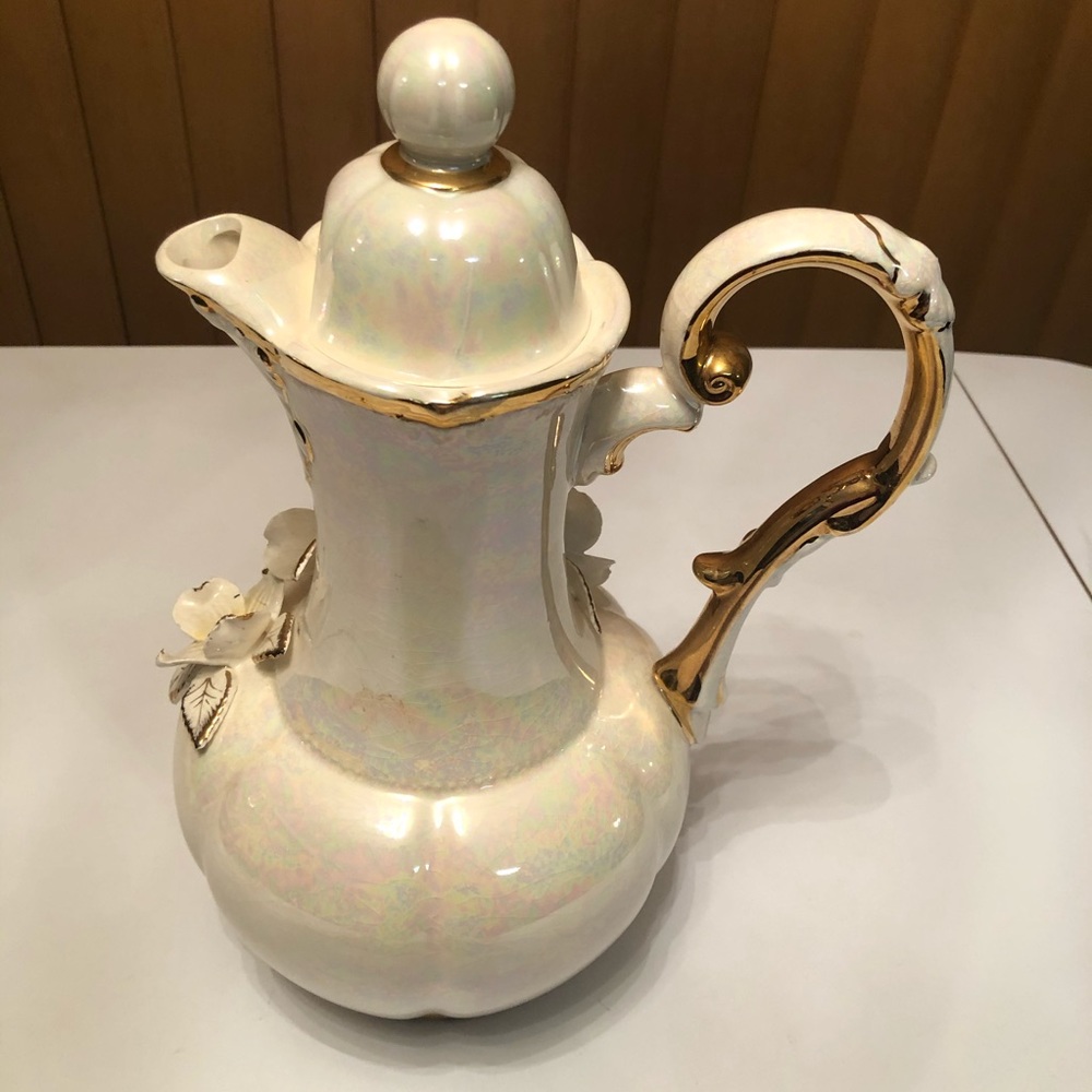 Norcrest Japan GD-17 Exquisite Iridescent vase white gold trim with flowers - Picture 11 of 16